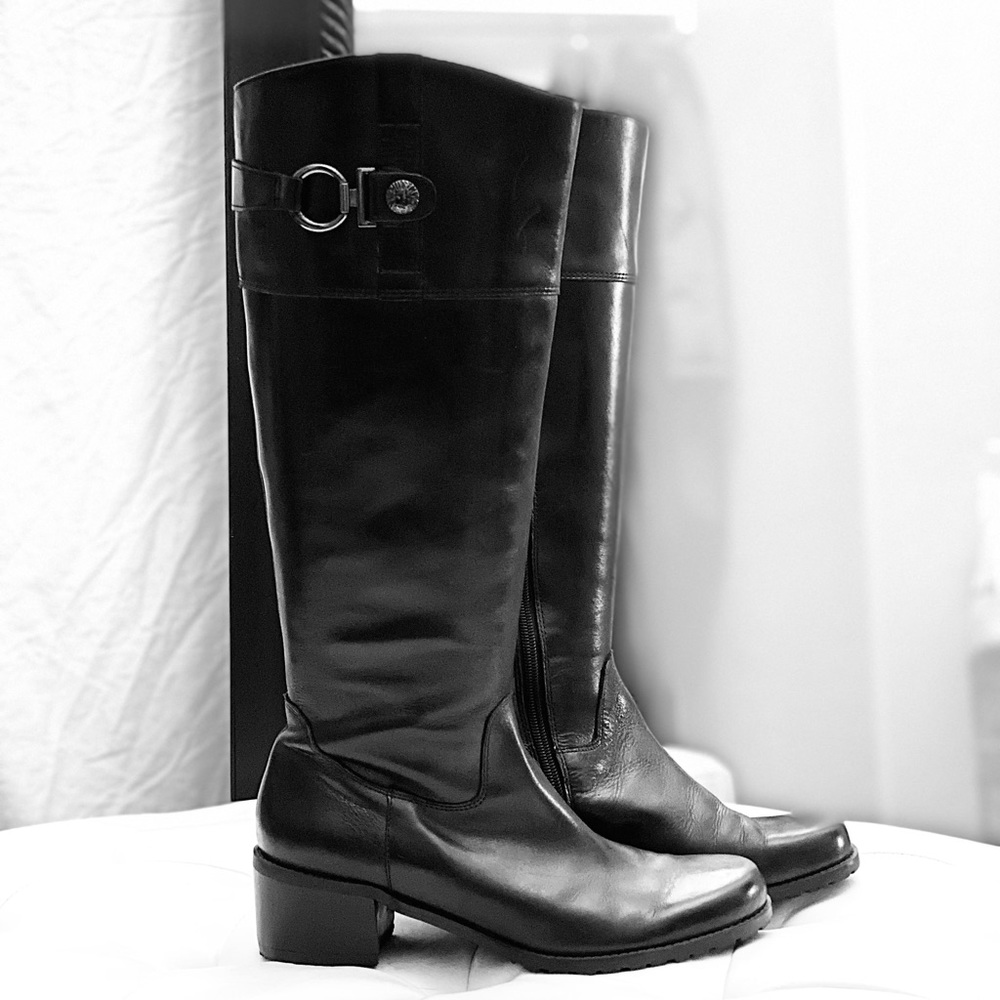 Anne Klein Leather Boot